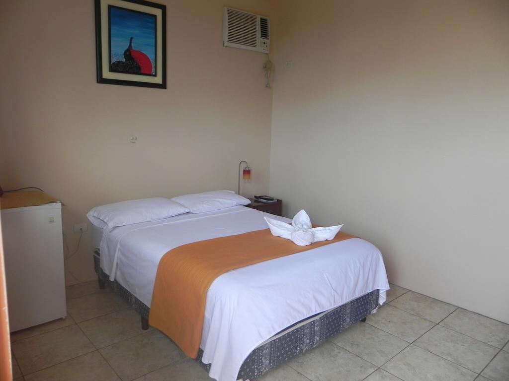 Hostal La Posada De Jose Carlos 푸에르토 바케리조 모레노 객실 사진
