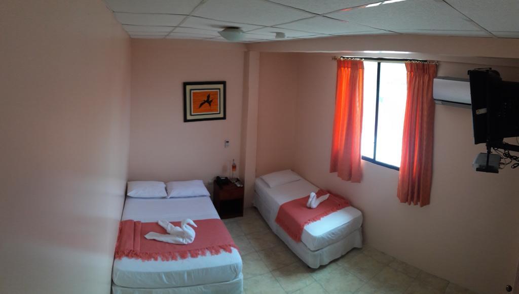 Hostal La Posada De Jose Carlos 푸에르토 바케리조 모레노 외부 사진