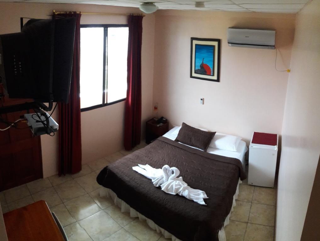 Hostal La Posada De Jose Carlos 푸에르토 바케리조 모레노 외부 사진