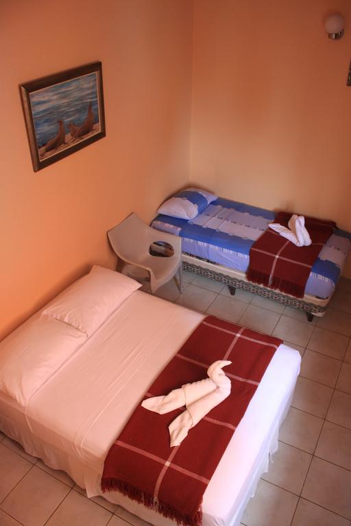 Hostal La Posada De Jose Carlos 푸에르토 바케리조 모레노 외부 사진